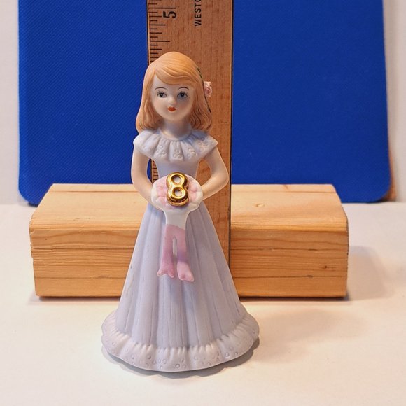 Enesco Growing Up Birthday Girls Age 8 Brunette Porcelain Figurine 1982 - Picture 11 of 14